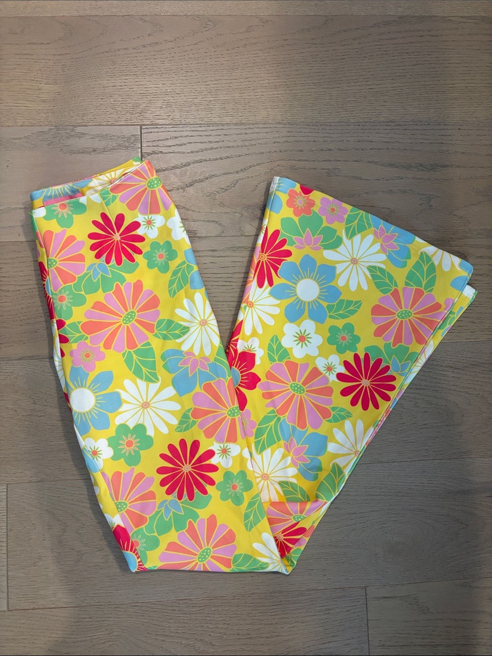 Sugar Thrillz Yellow Floral Print Leggings with Pink Label